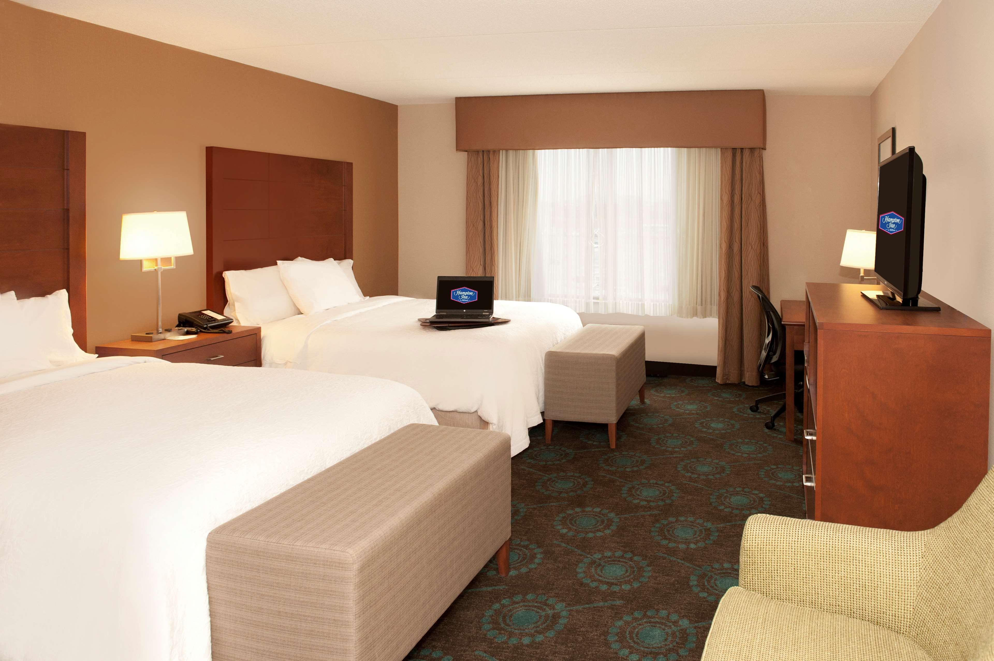 Hampton Inn By Hilton Brampton - Toronto Exterior photo