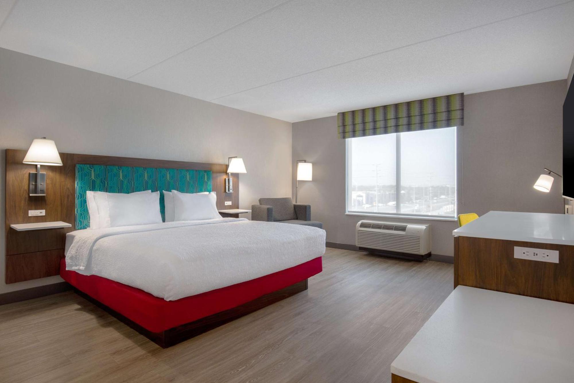 Hampton Inn By Hilton Brampton - Toronto Exterior photo