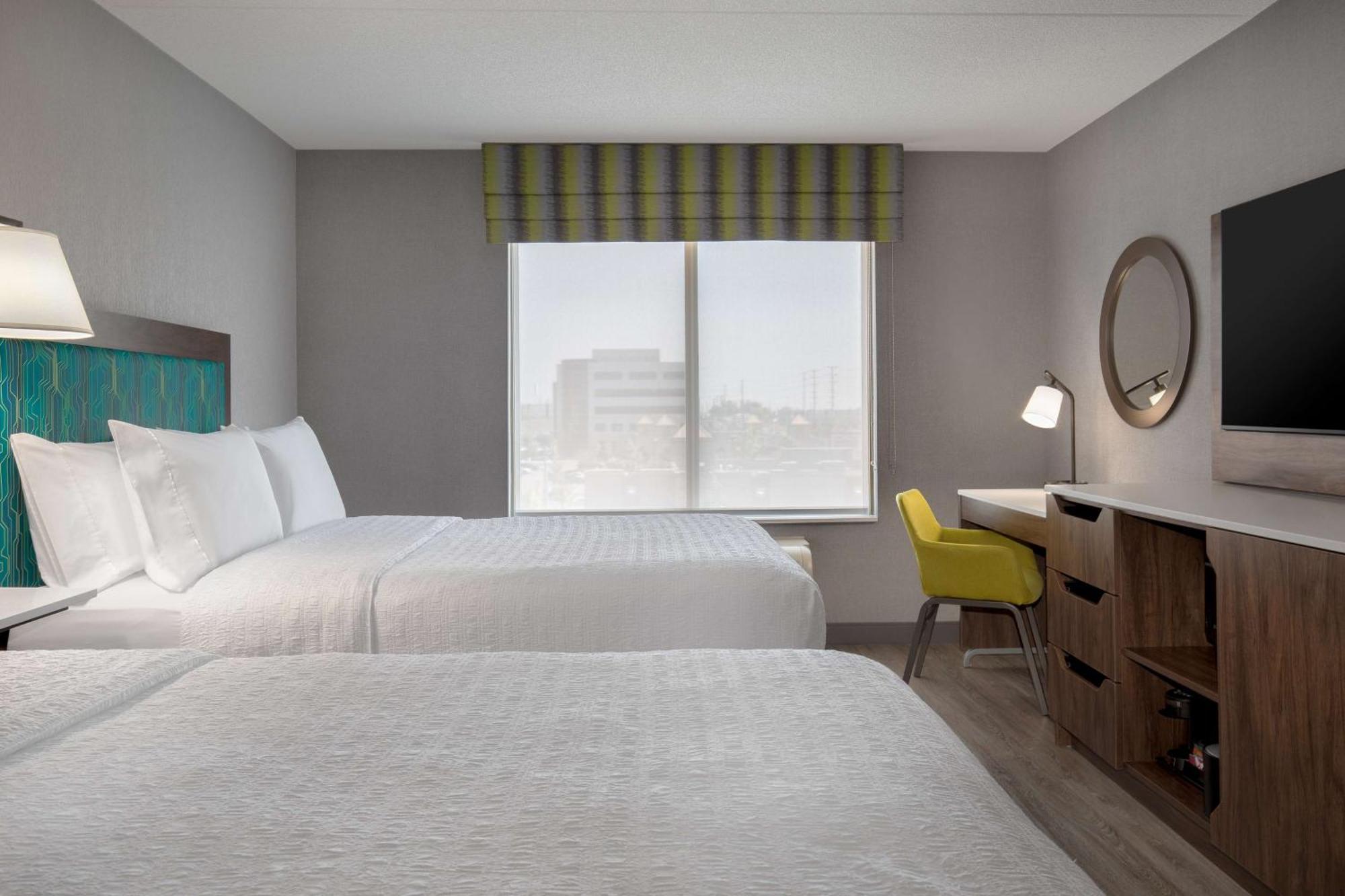 Hampton Inn By Hilton Brampton - Toronto Exterior photo